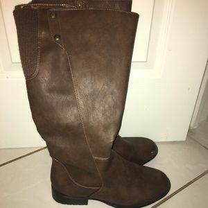 Life Stride Women’s Boots 9.5 Brown Knee-High